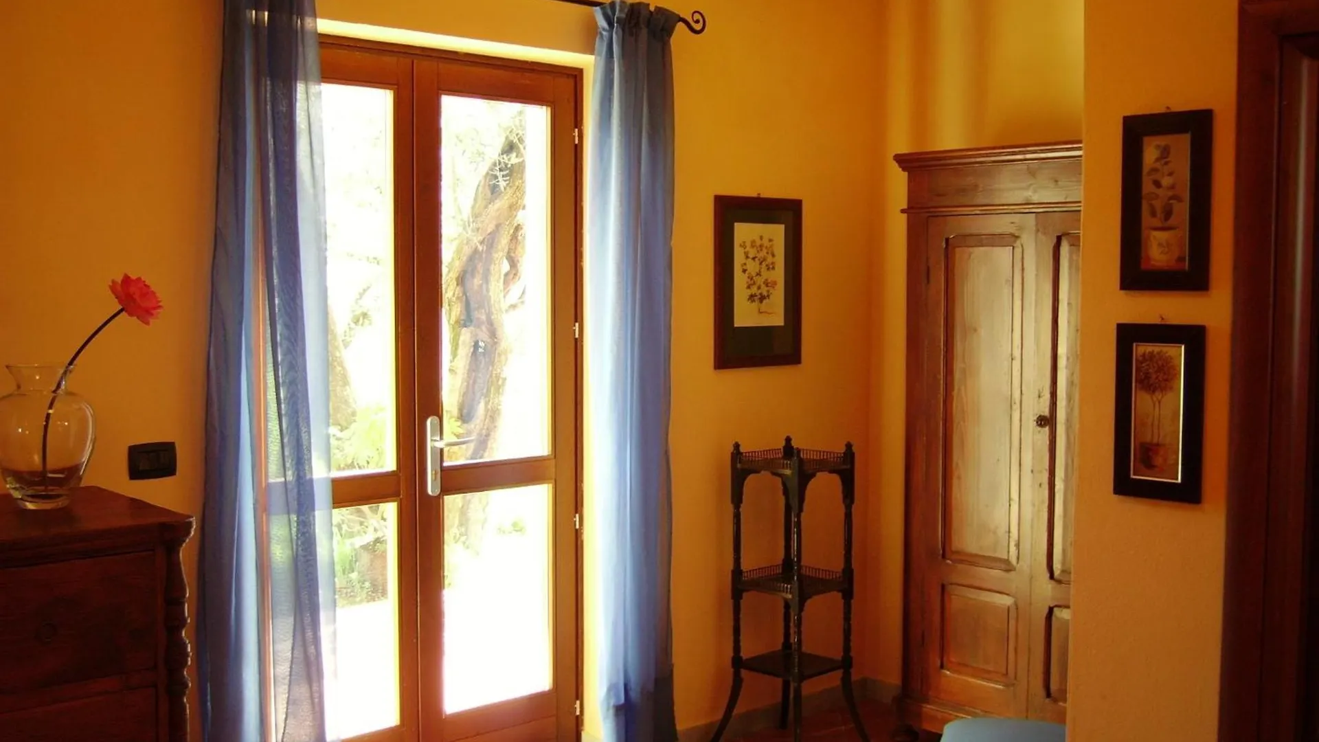 Il Giardino Delle Esperidi Bed & Breakfast Fosdinovo Italy